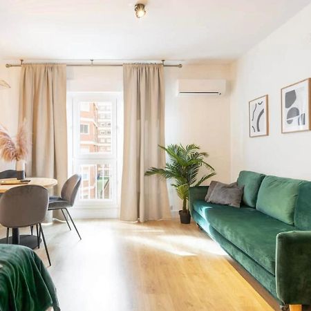 Soek Muelle Uno Holidays Homes Málaga Dış mekan fotoğraf
